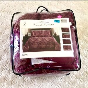 Brand New 7 Piece King Comforter Set